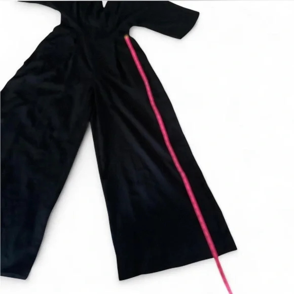 Elegant Black Wide-Leg Jumpsuit - Picture 3 of 8